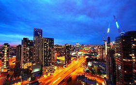 1 Bedroom Modern Apartment Near Crown And Cbd